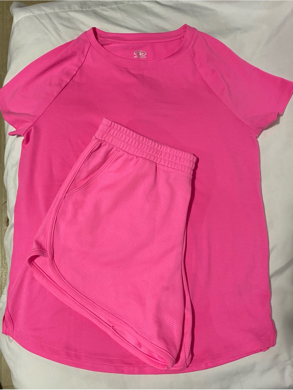 Girls hot pink short set